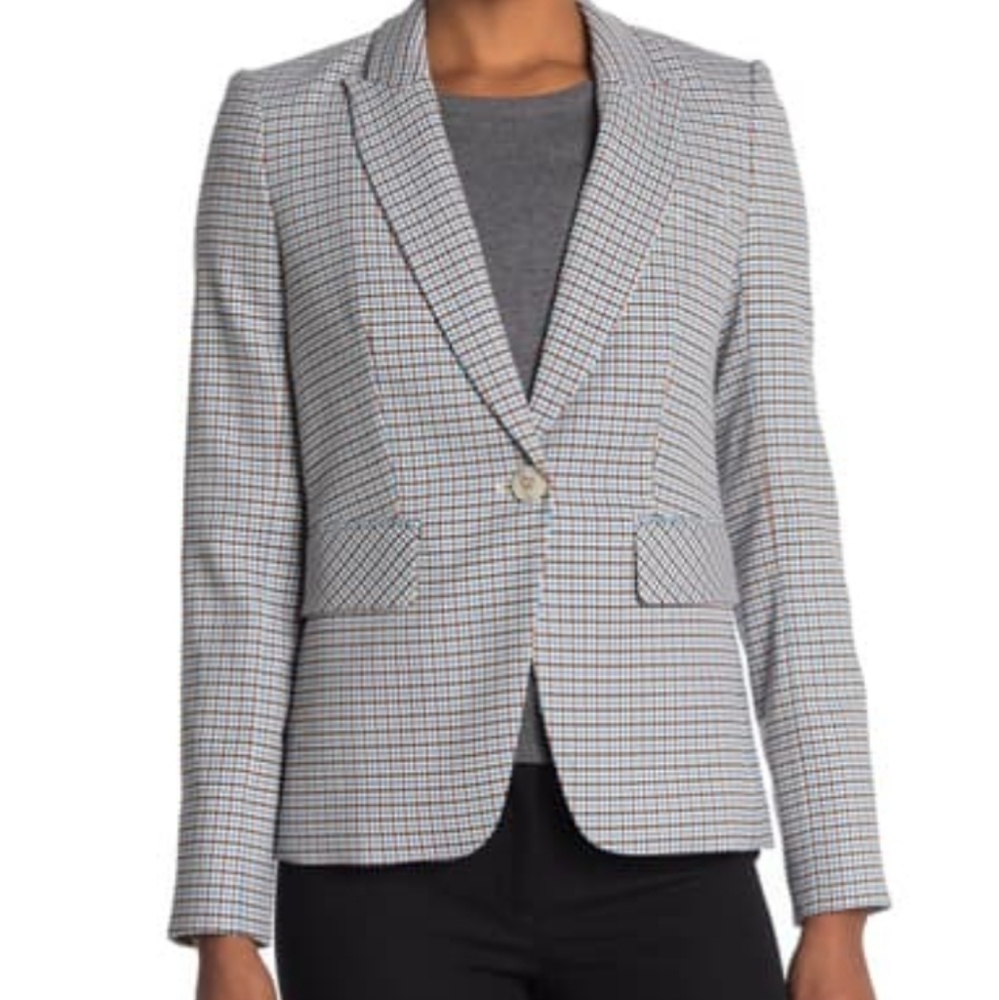 Peak lapel check print blazer